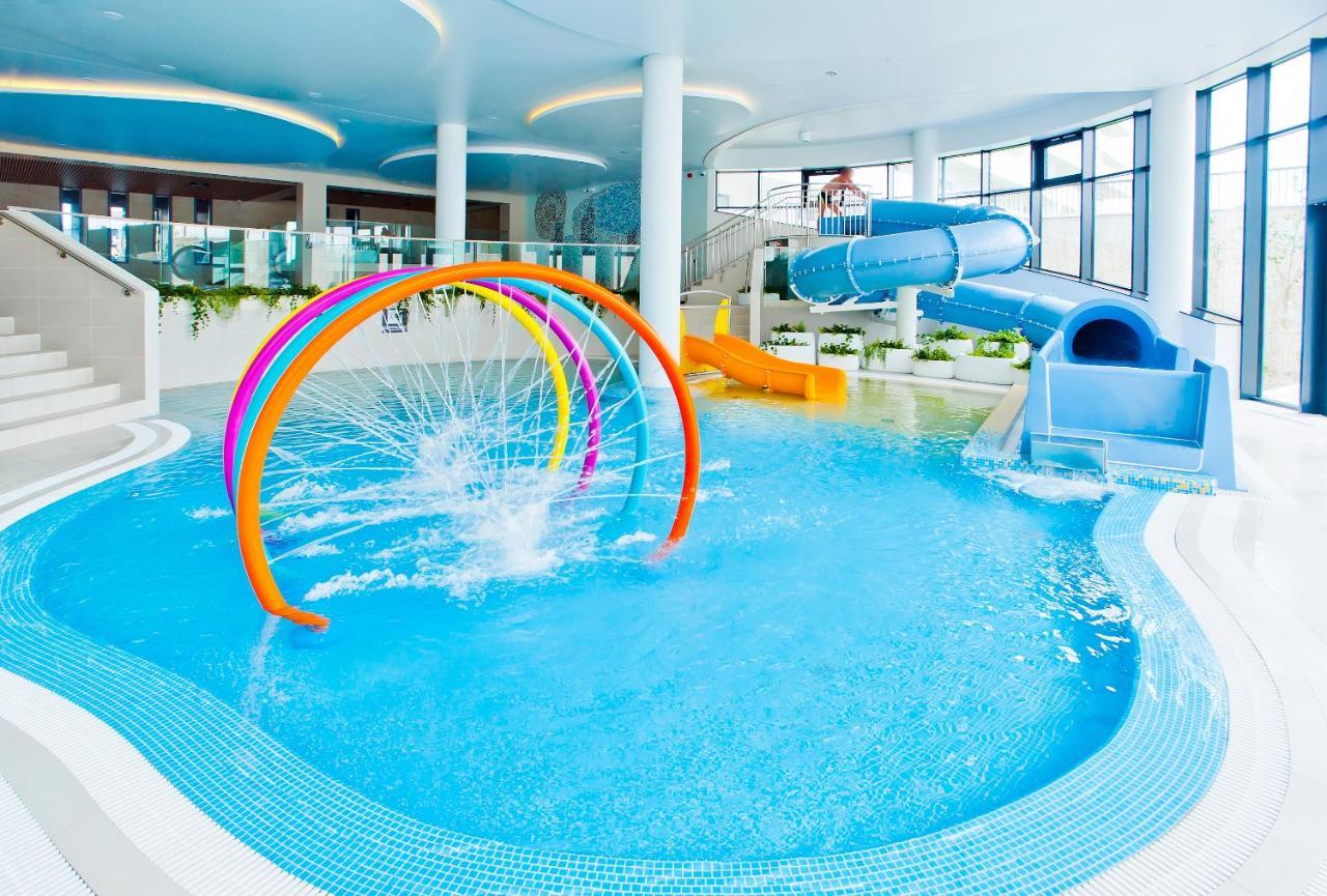 Aqua Resort Apartments-Aqua Park No Limit, Parking Kołobrzeg Exteriör bild